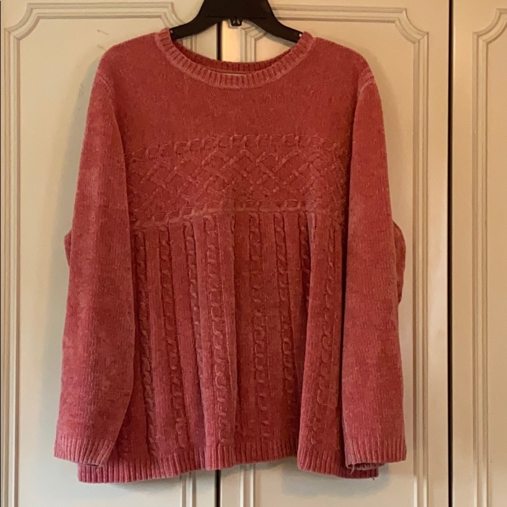 Salmon colored sweater